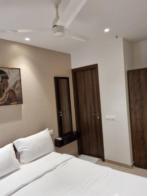 Classy 1Bhk In Hiranandani Powai Mumbai Exteriör bild