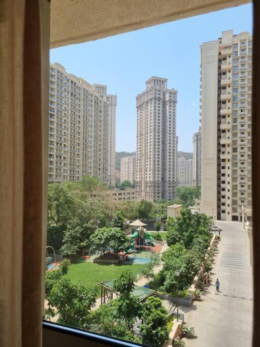 Classy 1Bhk In Hiranandani Powai Mumbai Exteriör bild